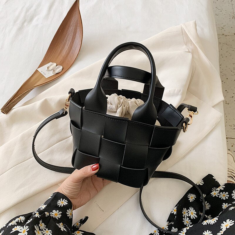 Shes | Cora mini geweven handtas