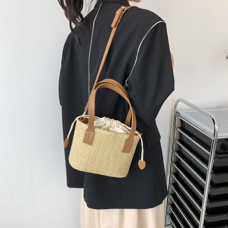 Shes | Marie mini-handtas van stro