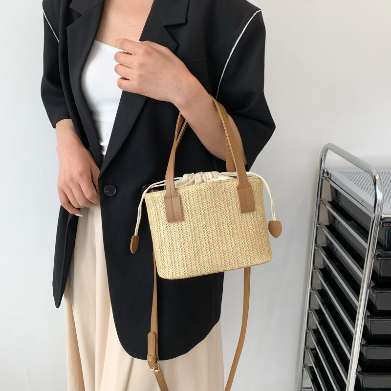 Shes | Marie mini-handtas van stro