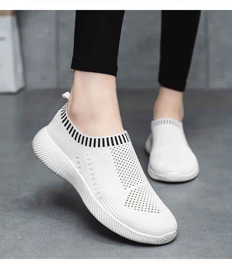 The SHESS™ | CHAUSSURES ORTHOPÉDIQUES YAELA